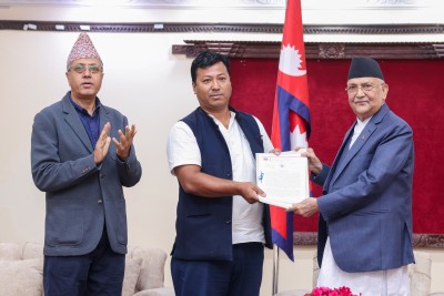  राहत र पुनःस्थापनाका लागि सरकारले प्रभावकारी काम गरिरहेको छ : प्रधानमन्त्री 